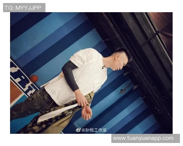 伊力福拉提纳托尔同庆生，新疆男篮双星迎生日